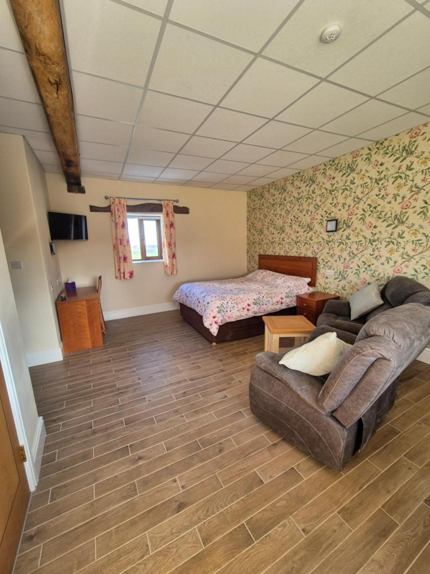 แพดลีย์ฟาร์ม Apartment Bradfield ภายนอก รูปภาพ