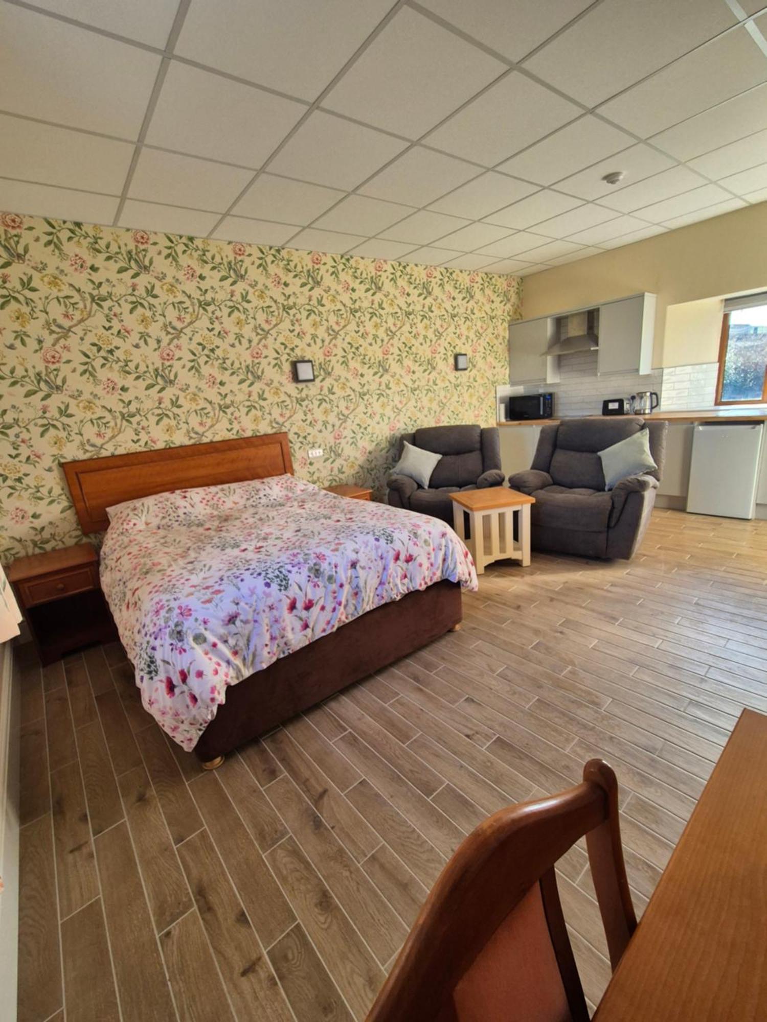 แพดลีย์ฟาร์ม Apartment Bradfield ภายนอก รูปภาพ