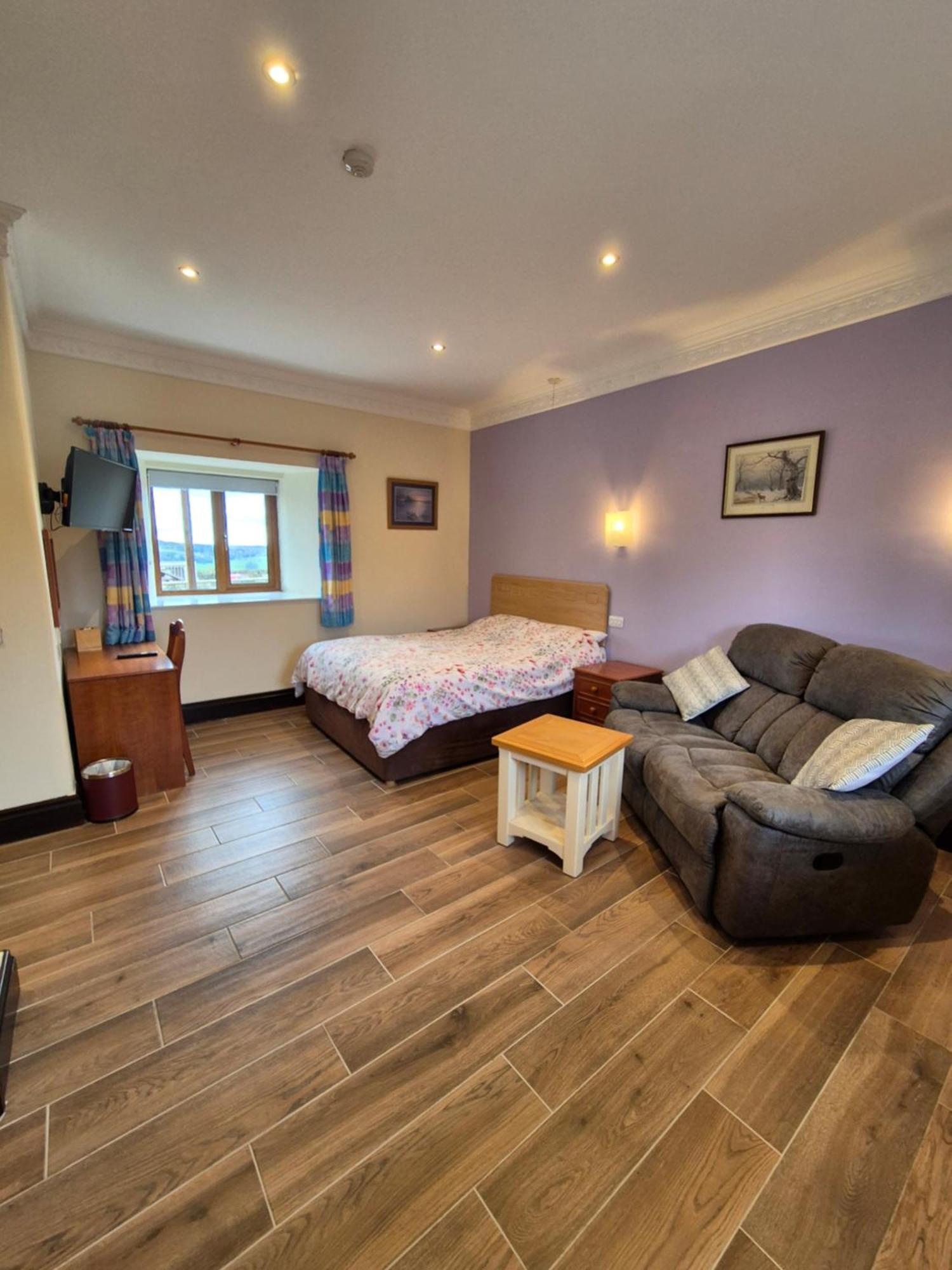 แพดลีย์ฟาร์ม Apartment Bradfield ภายนอก รูปภาพ