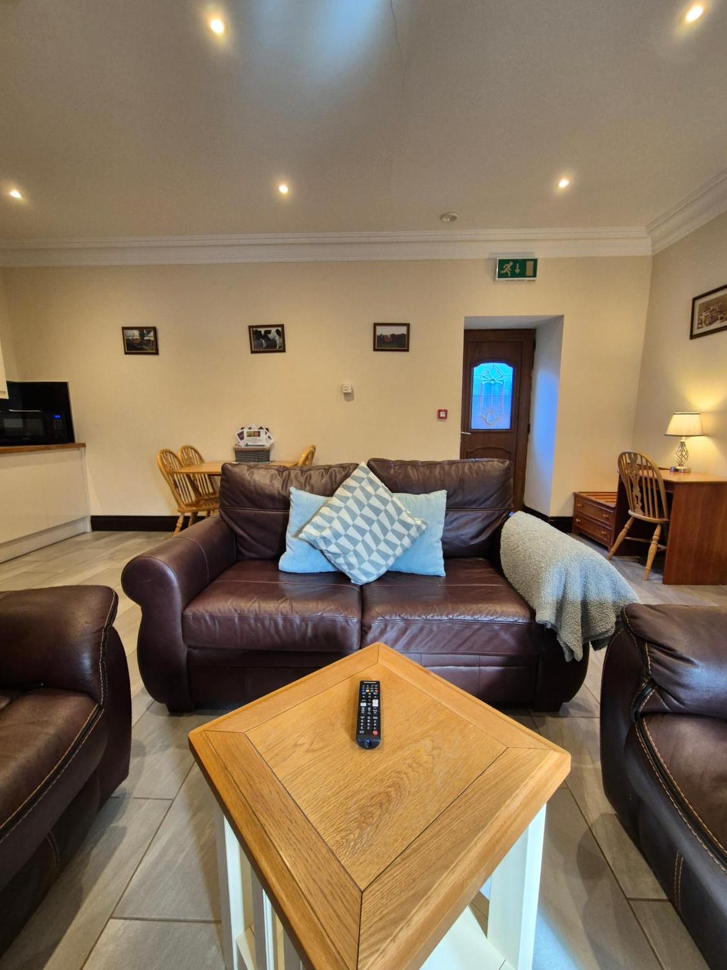 แพดลีย์ฟาร์ม Apartment Bradfield ภายนอก รูปภาพ